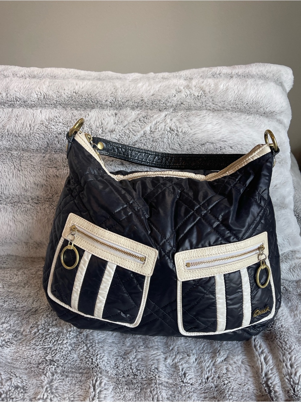 COACH SKI BUNNY HOBO SHOULDER BAG - Picture 2 of 8